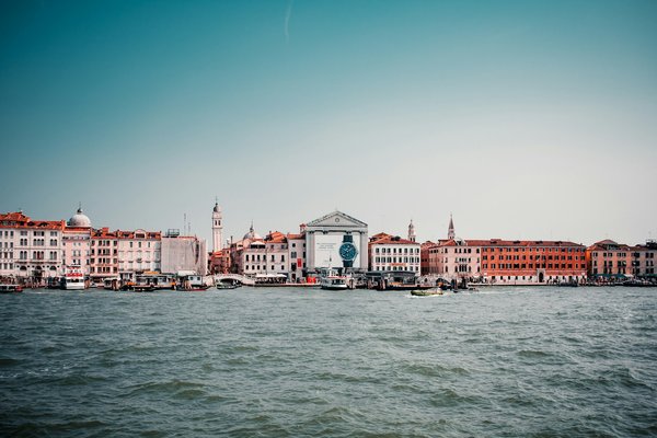 Quels sont les secrets pour une croisière sur les canaux de Venise à prix réduit ?